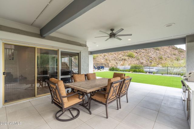 3500 E LINCOLN Drive 22, Phoenix, AZ 85018