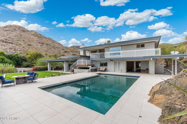 3500 E LINCOLN Drive 22, Phoenix, AZ 85018