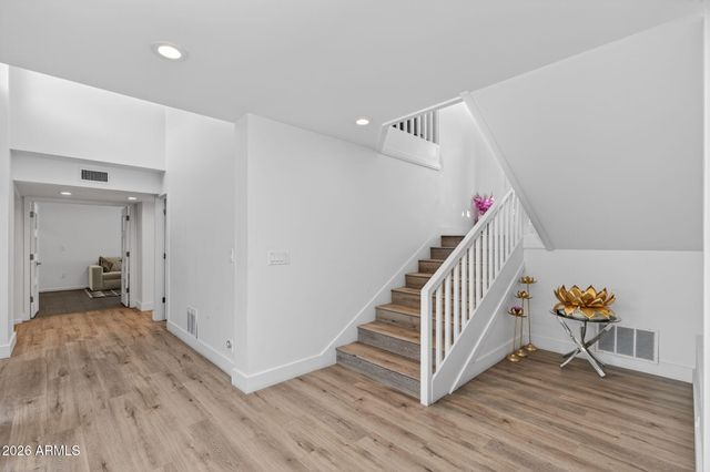 3500 E LINCOLN Drive 22, Phoenix, AZ 85018