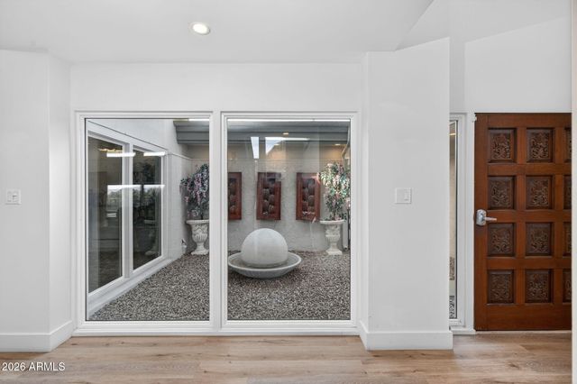 3500 E LINCOLN Drive 22, Phoenix, AZ 85018