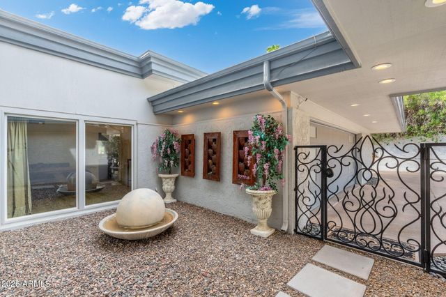 3500 E LINCOLN Drive 22, Phoenix, AZ 85018