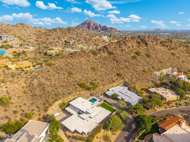 3500 E LINCOLN Drive 22, Phoenix, AZ 85018