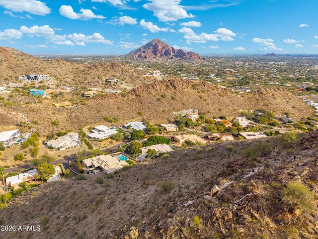 3500 E LINCOLN Drive 22, Phoenix, AZ 85018