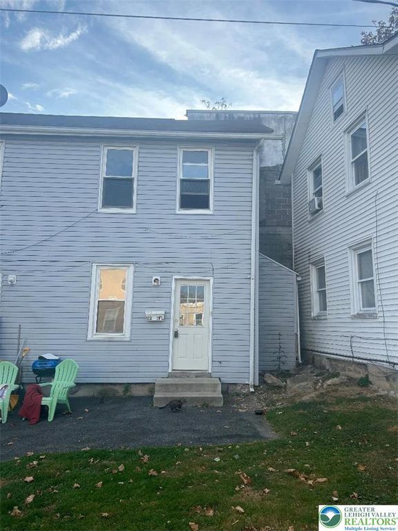 112 Coplay Street 2nd floor, Coplay Boro, PA 18037