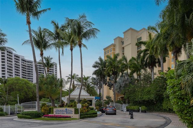 3330 NE 190th Street 1112, Aventura, FL 33180