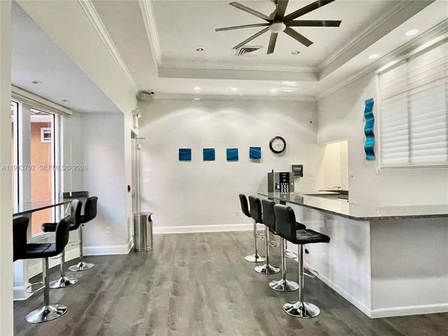 3330 NE 190th Street 1112, Aventura, FL 33180