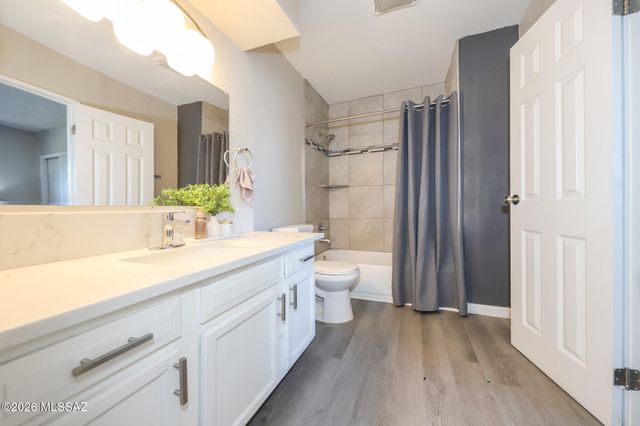 3508 S Mission Road, Tucson, AZ 85713