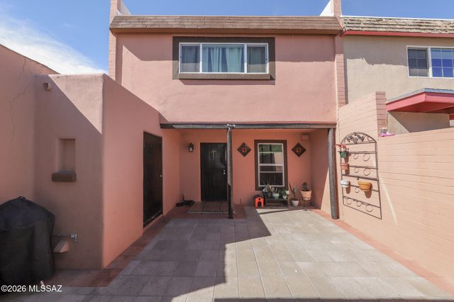 3508 S Mission Road, Tucson, AZ 85713