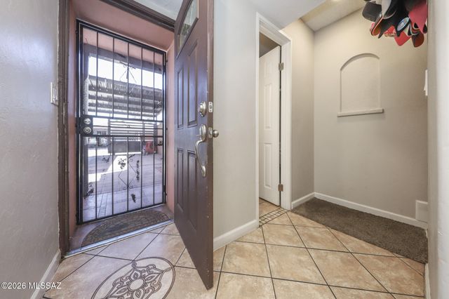 3508 S Mission Road, Tucson, AZ 85713