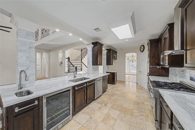 6339 Canyon Chase Drive, Richmond, TX 77469