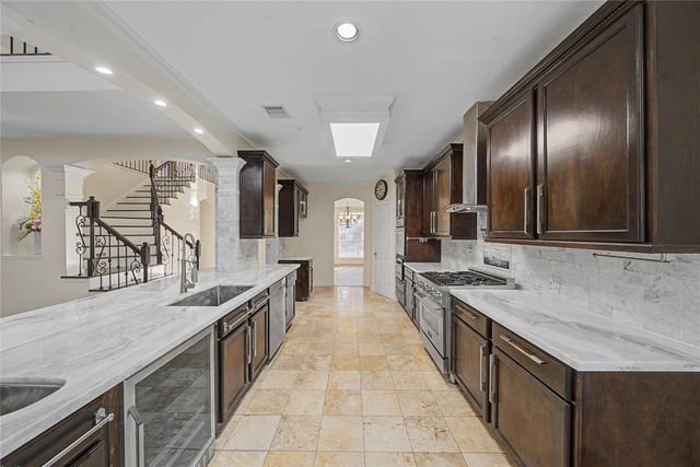 6339 Canyon Chase Drive, Richmond, TX 77469