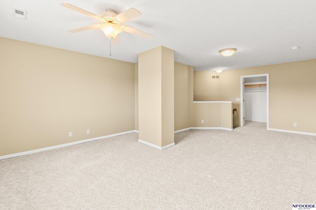 7327 S 95 Street, La Vista, NE 68128