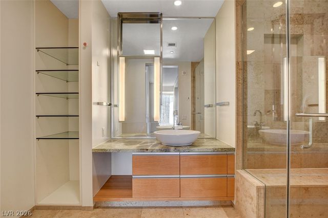 3722 Las Vegas Boulevard 1501, Las Vegas, NV 89158