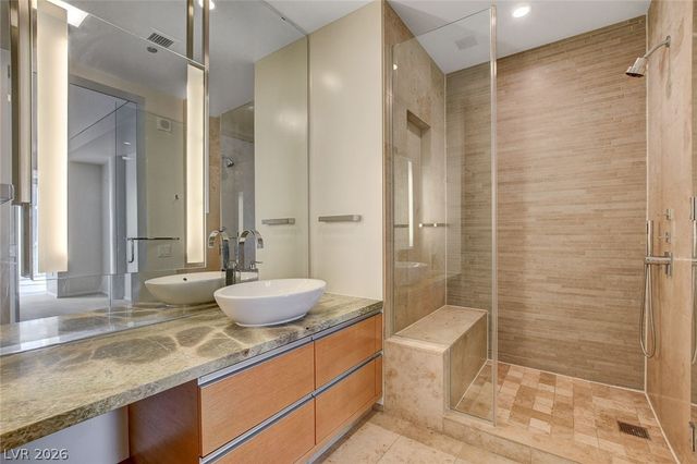 3722 Las Vegas Boulevard 1501, Las Vegas, NV 89158