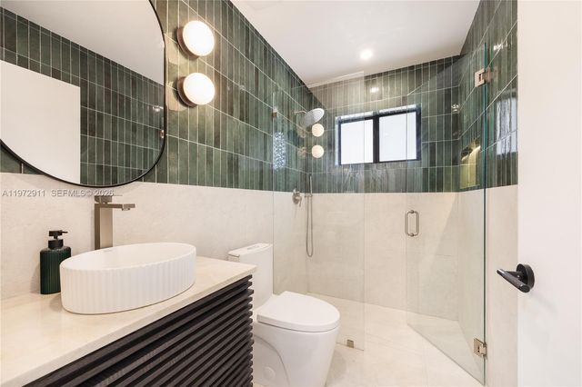 1860 SW 13th St, Miami, FL 33145