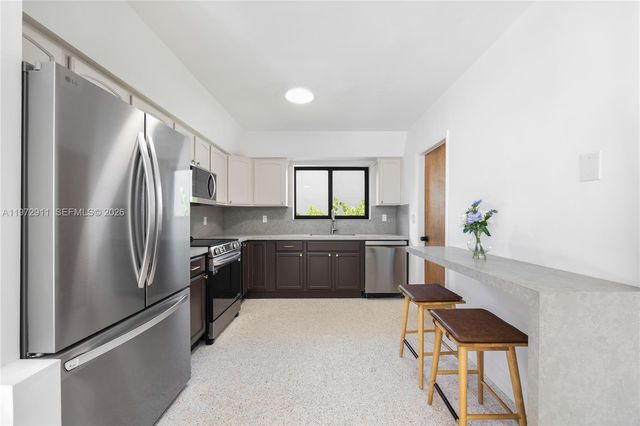 1860 SW 13th St, Miami, FL 33145