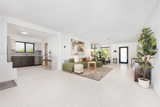 1860 SW 13th St, Miami, FL 33145