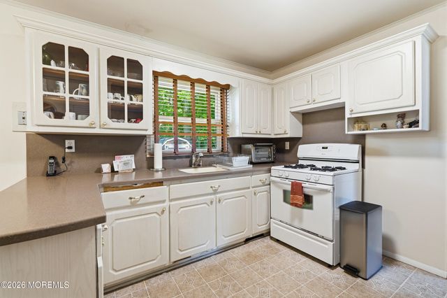 1505 Chestnut Avenue, Ocean Twp, NJ 07712