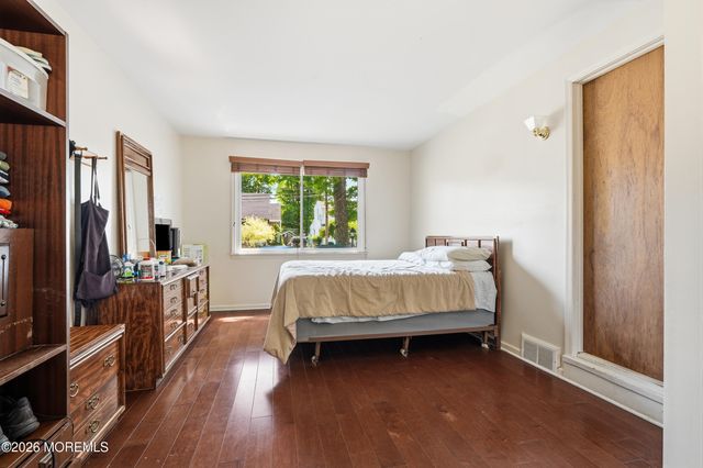 1505 Chestnut Avenue, Ocean Twp, NJ 07712