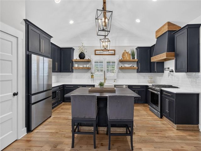 3735 Lakeside Circle, Cumming, GA 30041