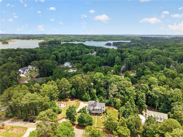 3735 Lakeside Circle, Cumming, GA 30041