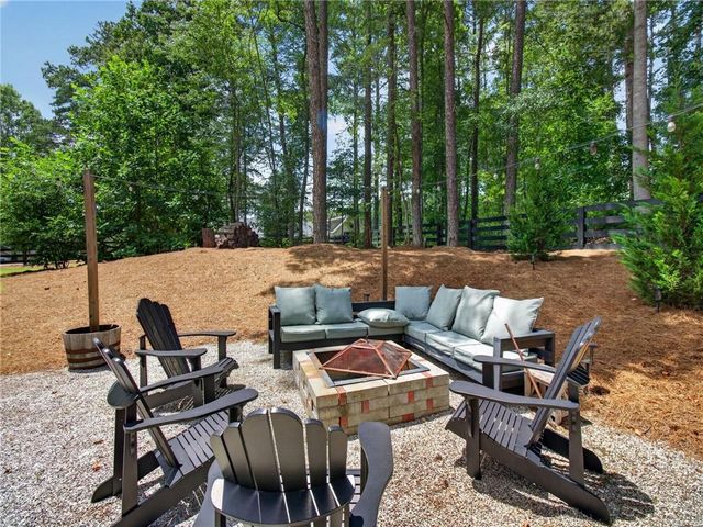 3735 Lakeside Circle, Cumming, GA 30041