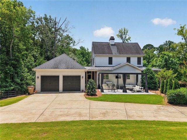 3735 Lakeside Circle, Cumming, GA 30041
