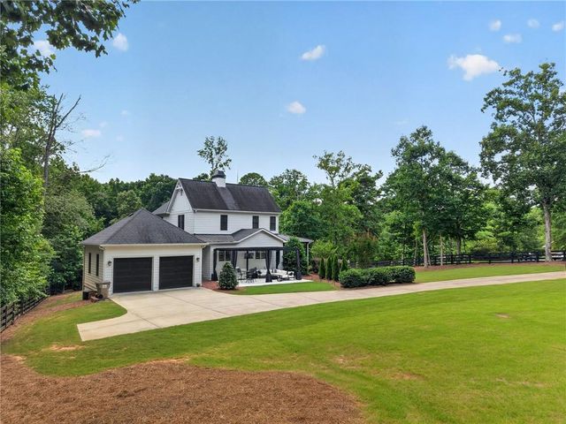 3735 Lakeside Circle, Cumming, GA 30041