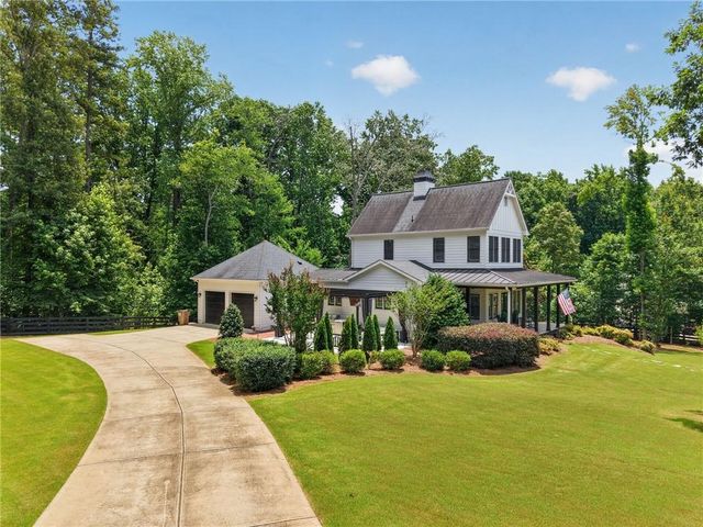 3735 Lakeside Circle, Cumming, GA 30041