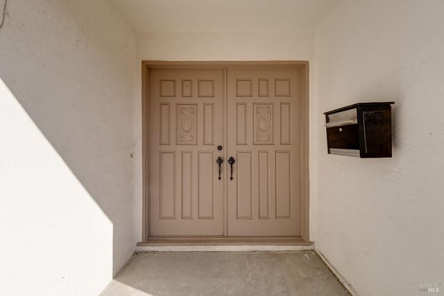 112 Palomar Ln, Vallejo, CA 94591