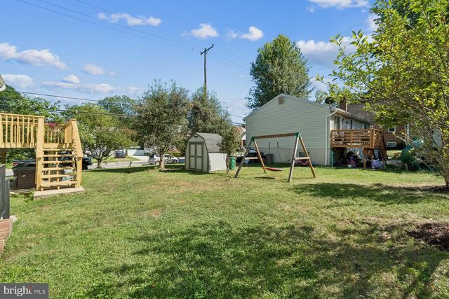 4015 QUINTANA ST, Hyattsville, MD 20782