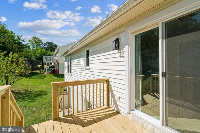 4015 QUINTANA ST, Hyattsville, MD 20782