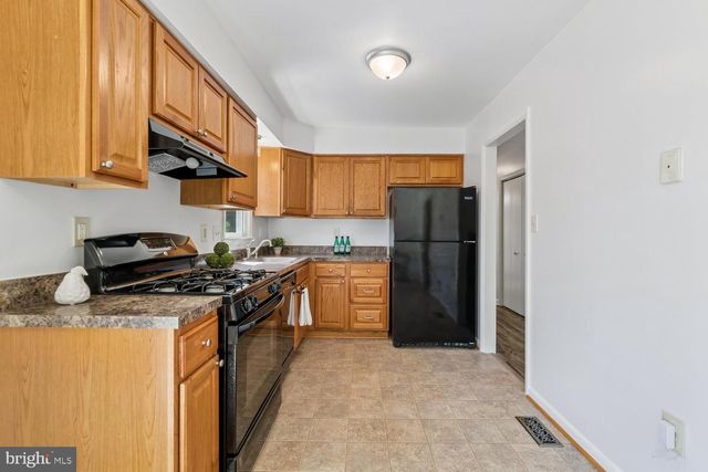 4015 QUINTANA ST, Hyattsville, MD 20782