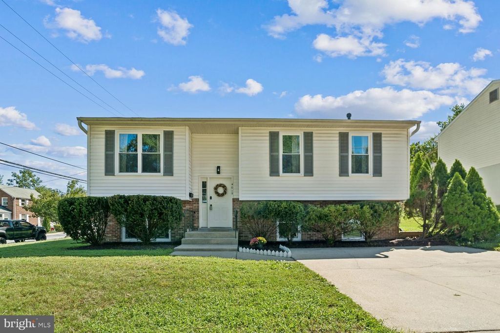 4015 QUINTANA ST, Hyattsville, MD 20782