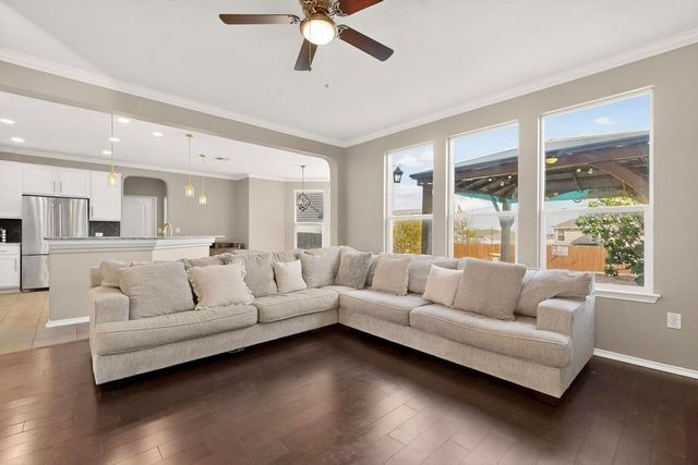 7509 Nunsland DR, Austin, TX 78744