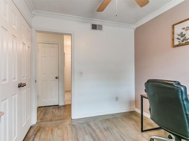 735 Sunset Drive, Edmond, OK 73003