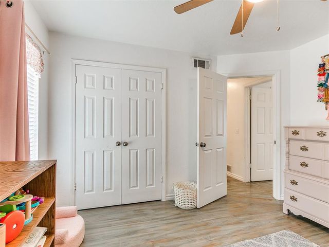 735 Sunset Drive, Edmond, OK 73003