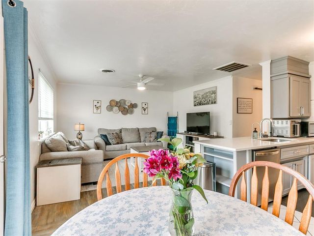 735 Sunset Drive, Edmond, OK 73003