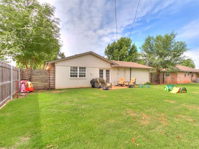 735 Sunset Drive, Edmond, OK 73003