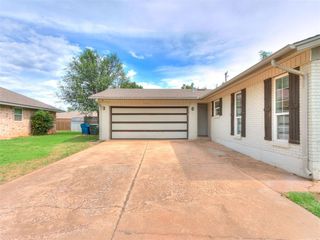 735 Sunset Drive, Edmond, OK 73003