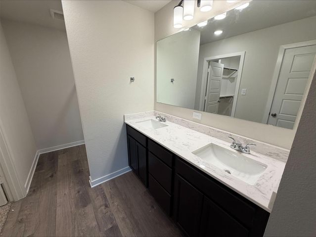 150 Overhill Drive, Huntsville, TX 77320