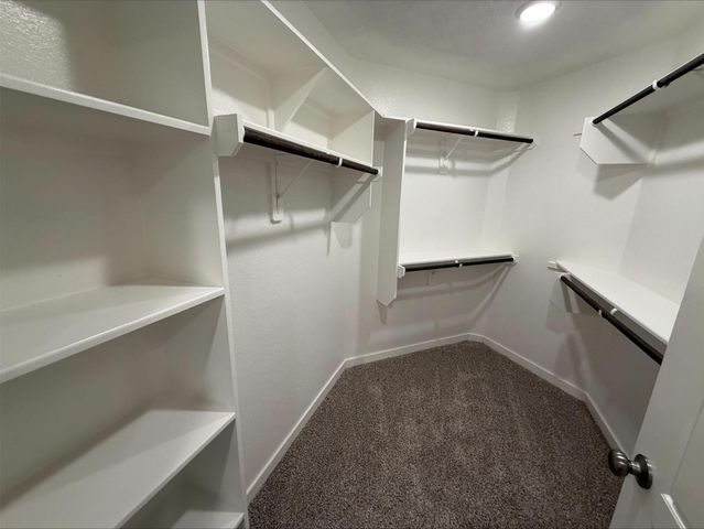 150 Overhill Drive, Huntsville, TX 77320