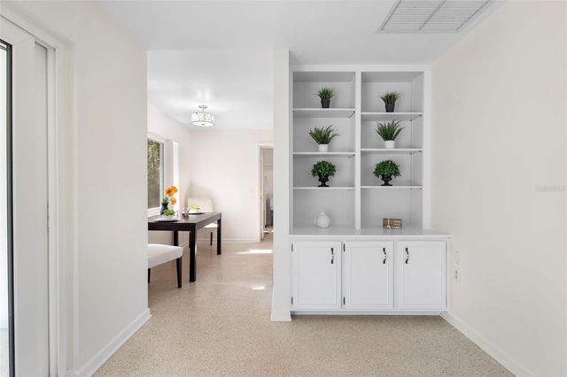 353 LAKE CRESCENT DRIVE, Debary, FL 32713