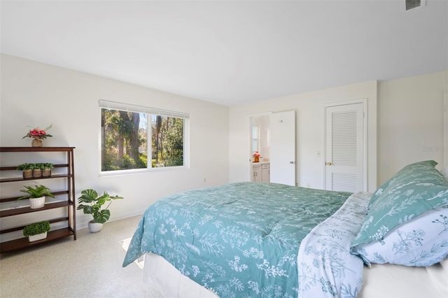 353 LAKE CRESCENT DRIVE, Debary, FL 32713