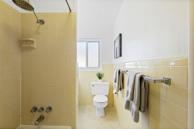 353 LAKE CRESCENT DRIVE, Debary, FL 32713