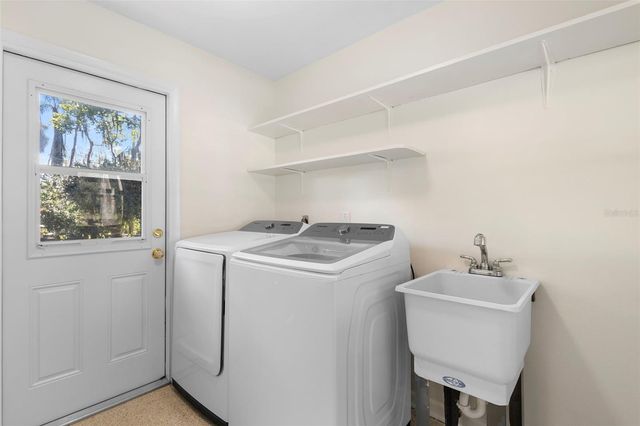 353 LAKE CRESCENT DRIVE, Debary, FL 32713