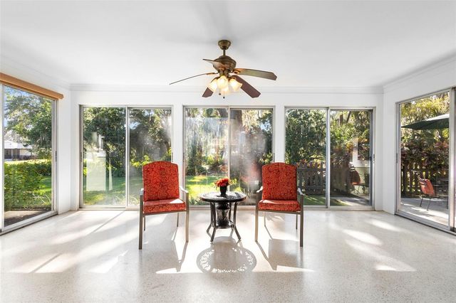 353 LAKE CRESCENT DRIVE, Debary, FL 32713