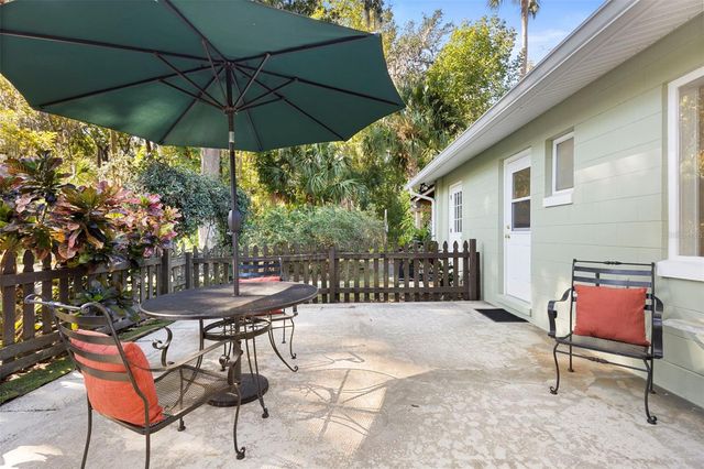 353 LAKE CRESCENT DRIVE, Debary, FL 32713