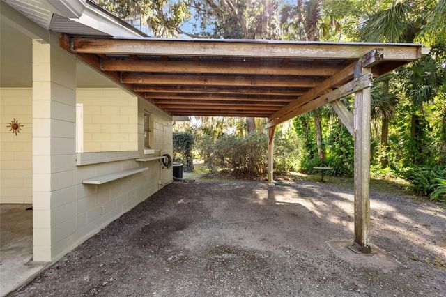 353 LAKE CRESCENT DRIVE, Debary, FL 32713