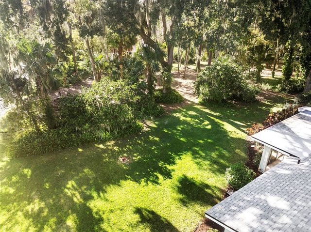 353 LAKE CRESCENT DRIVE, Debary, FL 32713